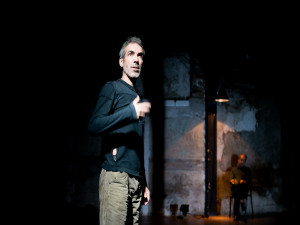 Théâtre La Boutonnière, La nuit juste avant les forêts de Bernard-Marie Koltès