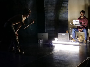 Théâtre La Boutonnière, La nuit juste avant les forêts de Bernard-Marie Koltès